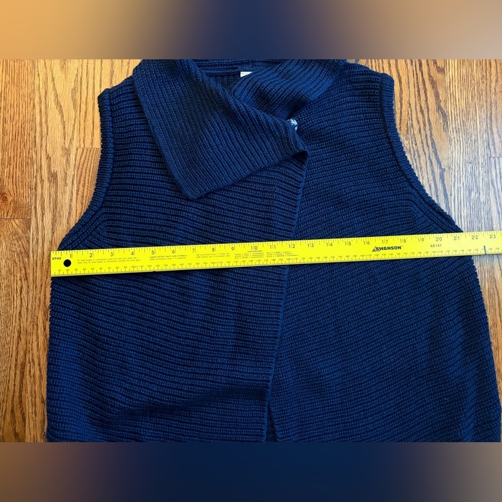 Chico’s Johanna Navy Sleeveless Sweater Vest Open Front Wool Blend Size 3 NWT - Picture 10 of 10